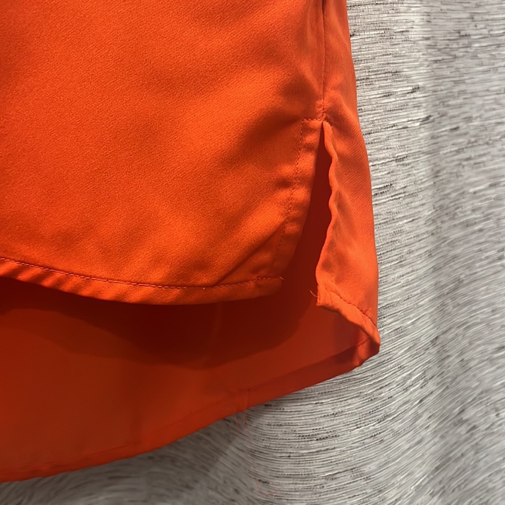 🚨2/$10🚨BcbgMaxAzria Orange Top - Picture 4 of 7